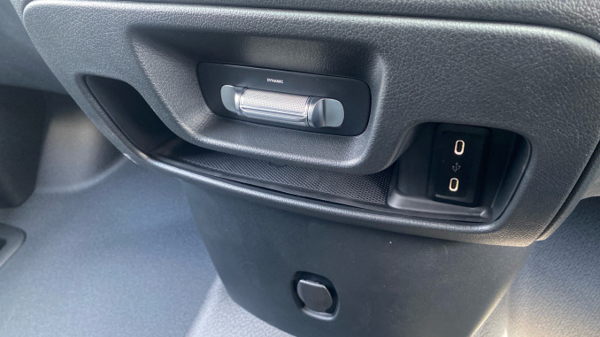 Mercedes-Benz Vito L2 Diesel Rwd 114CDI Pro Van 9G-Tronic - Image 28